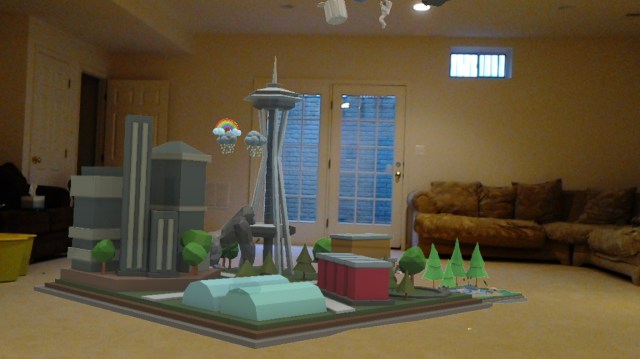 20160511_063413_HoloLens